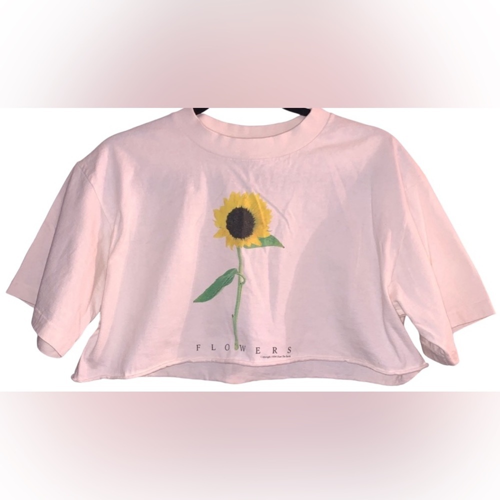 Vintage Sunflower Cropped Flowers Short Sleeve T-Shirt 🌻